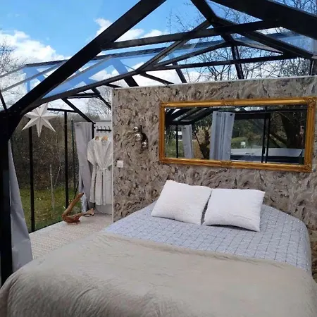 Domaine Des Pins A La Belle Etoile * Grundviller