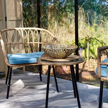 Luxusní stan Domaine Des Pins A La Belle Etoile Grundviller